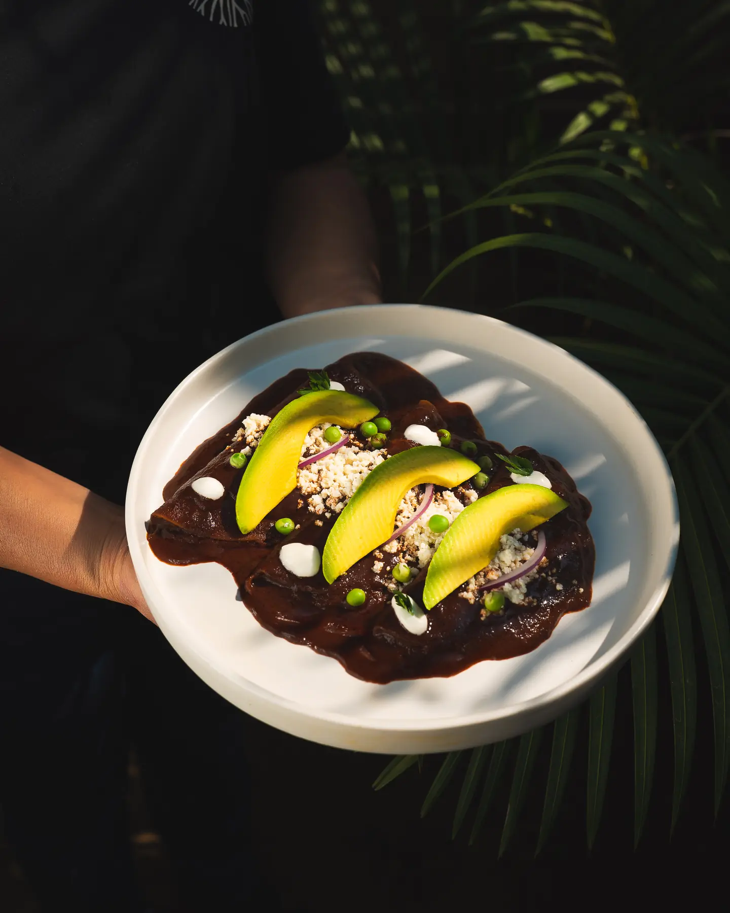 Enmoladas, cocina oaxaqueña en el desayuno de raíz